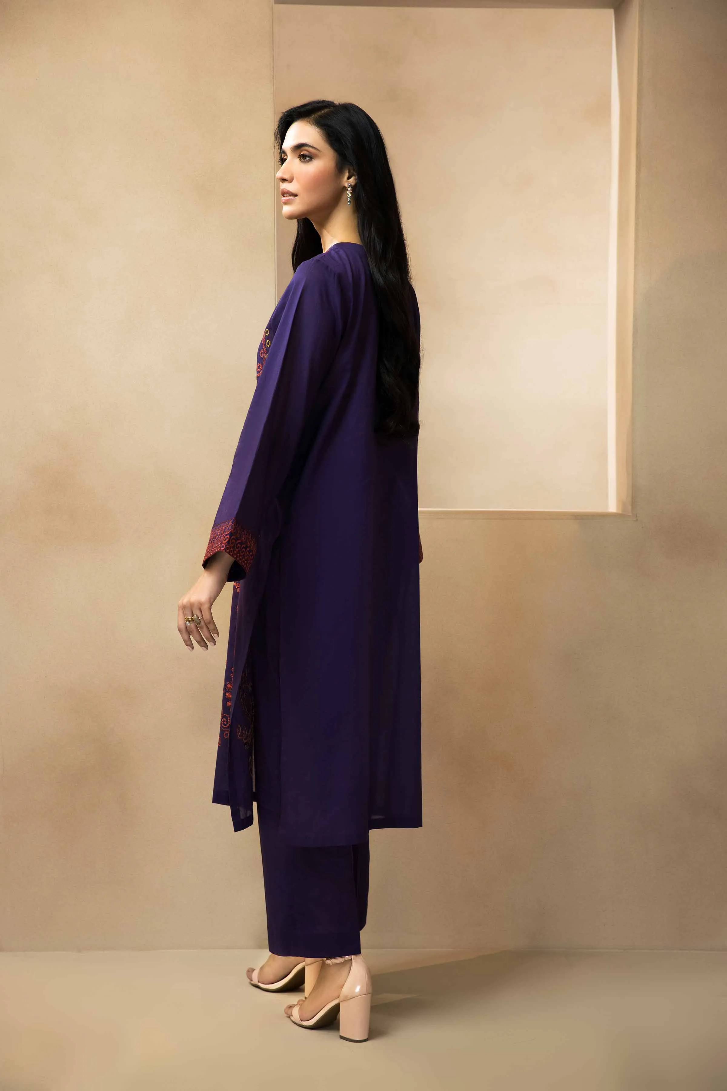 2 Piece - Dyed Embroidered Suit - 42301019
