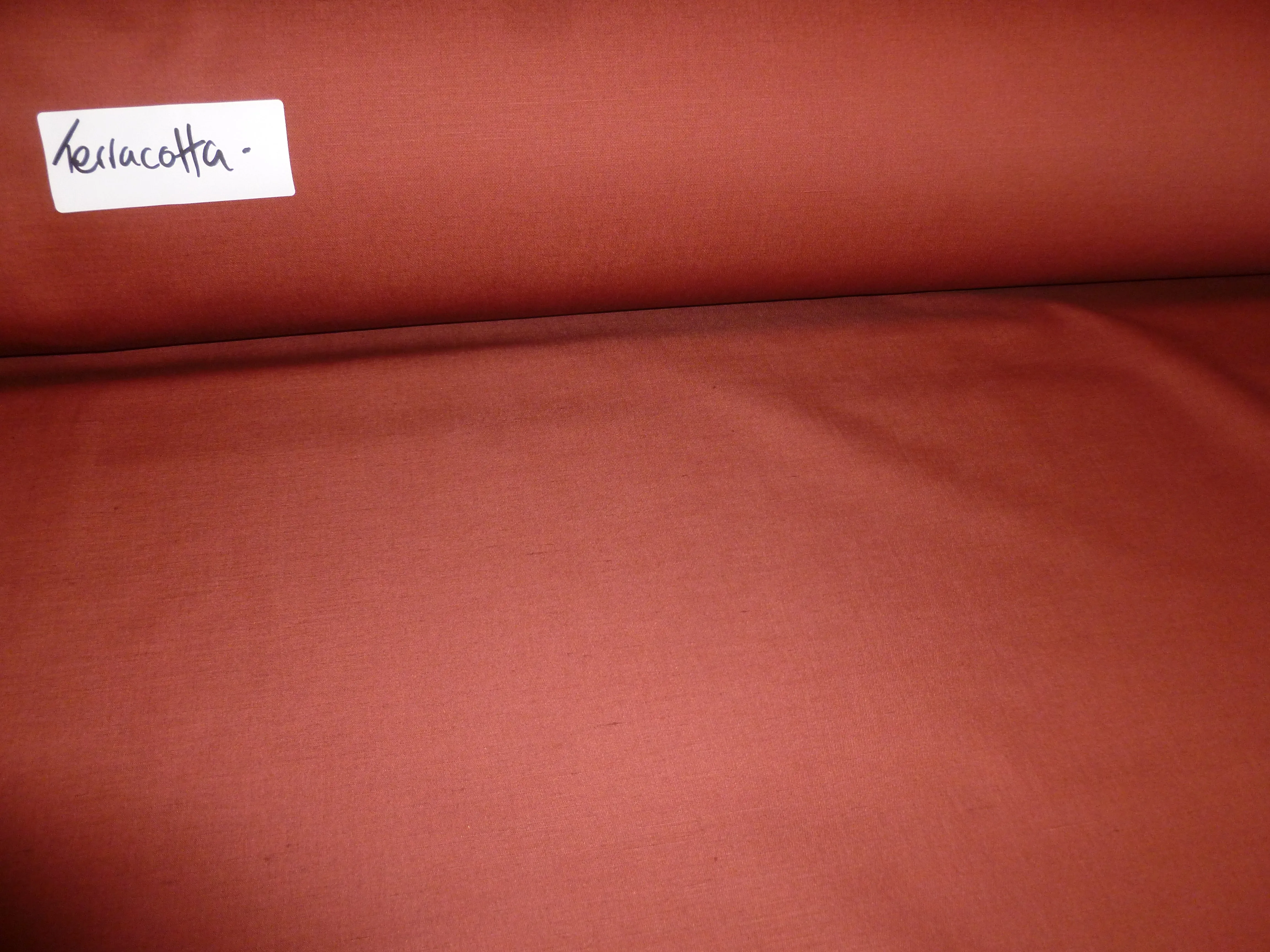 Dress Weight Linens.
