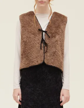 January Coco Sherpa Vest