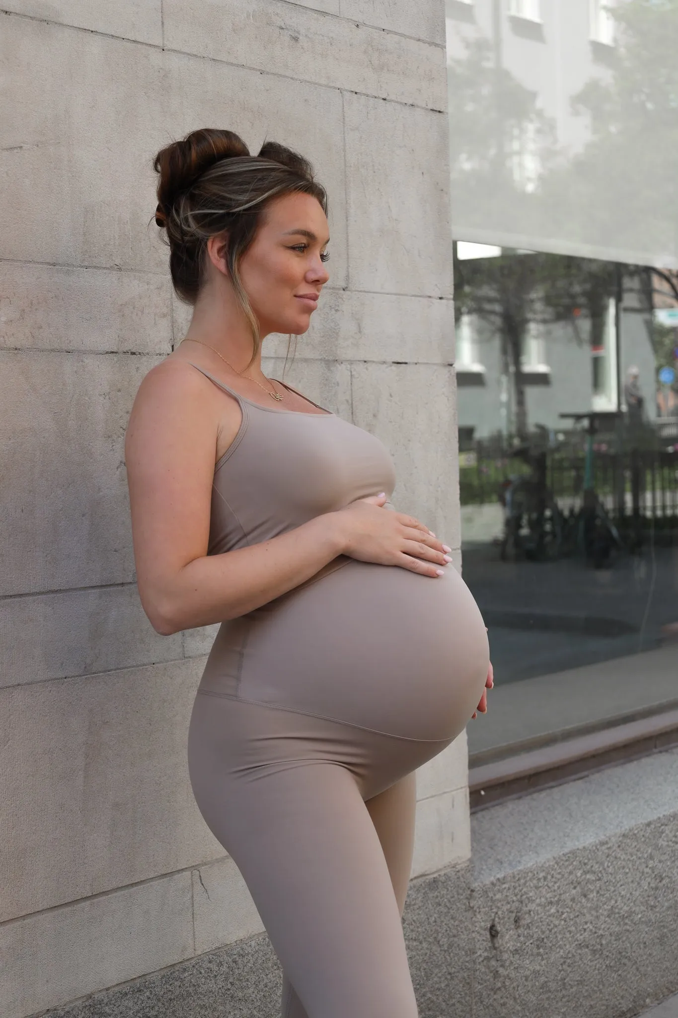 Lux Maternity Leggings - Oatmilk