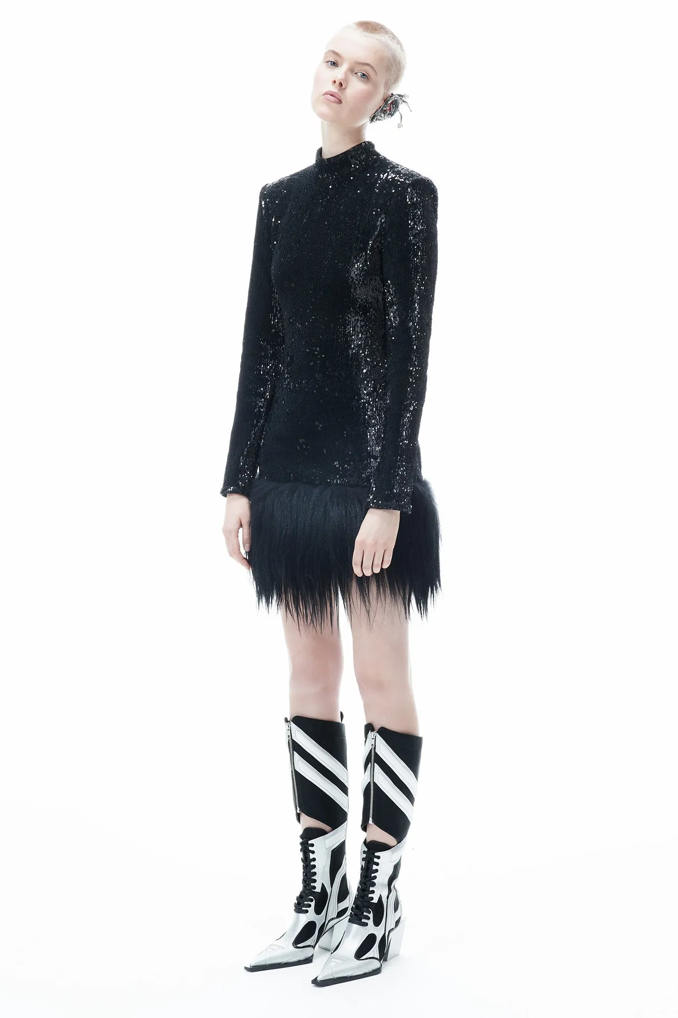 Meteor hollowed-out bead miss back woolly edge dress