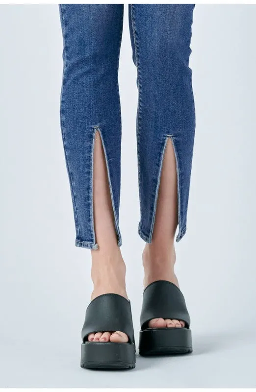 Taylor Skinny Jeans