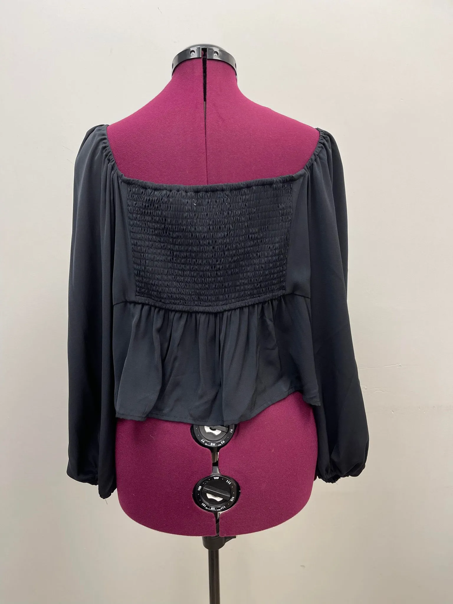 Women's Abercrombie & Finch Long Sleeve Top, Extra Large